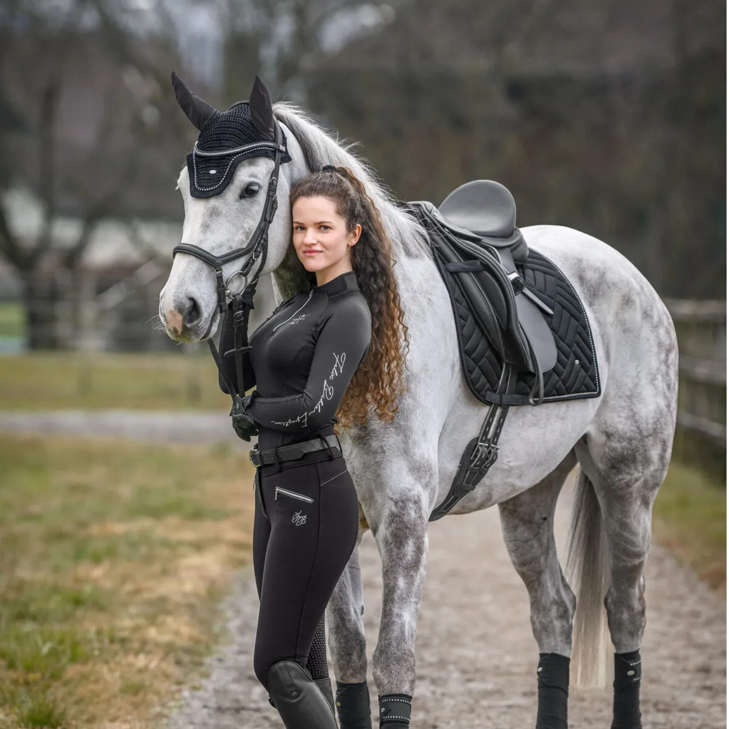 Ties | Zwart Dressuur Zadeldek met Ruitstiksel - Saddle Pad