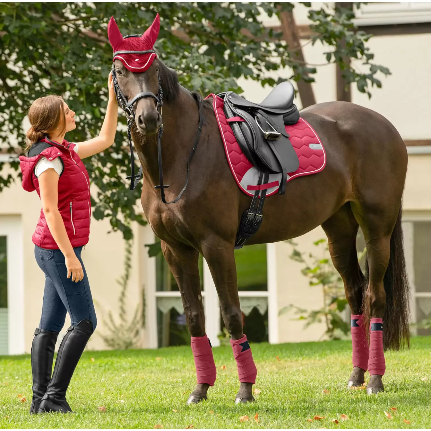 Lars | Sportief zadeldek met fluwelen singelbescherming en contrasterend sierkoord - Saddle Pad
