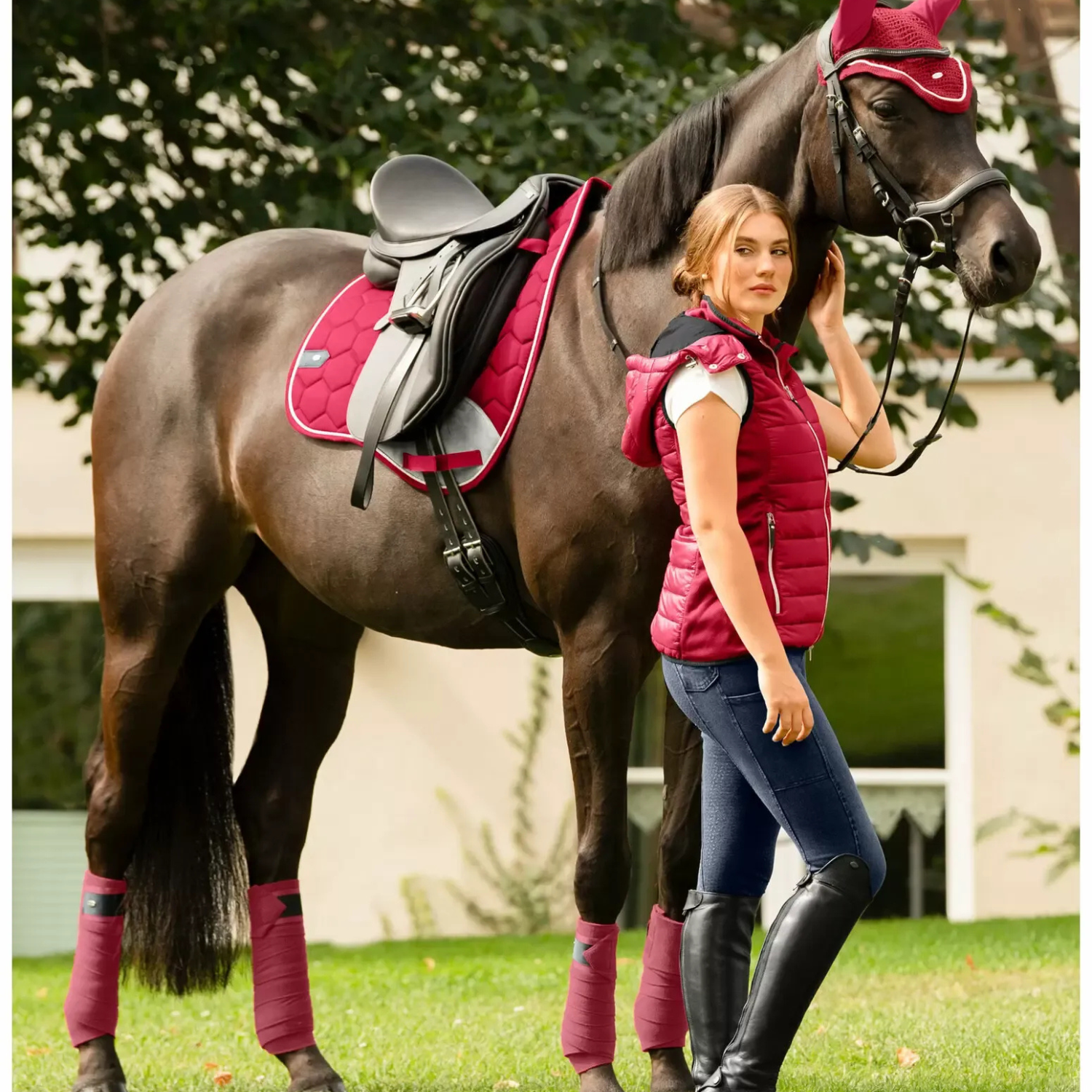 Lars | Sportief zadeldek met fluwelen singelbescherming en contrasterend sierkoord - Saddle Pad